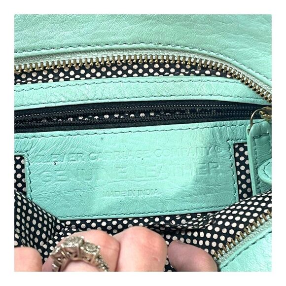 Leather Crossbody Bag Purse Clever Carriage Company Mint Green Genuine Leather - Picture 3 of 7